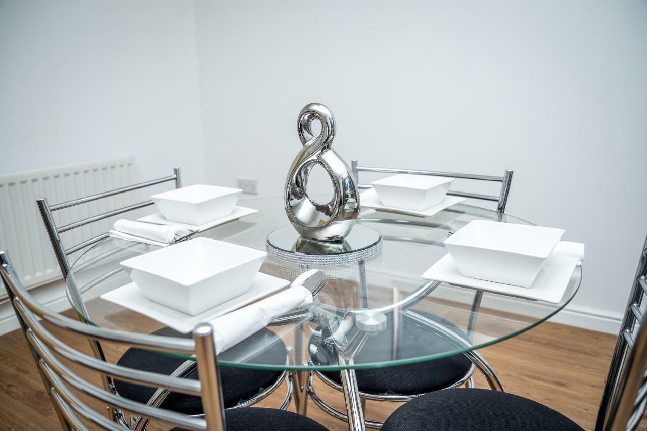 Luxuriant Apartments Northampton Ngoại thất bức ảnh