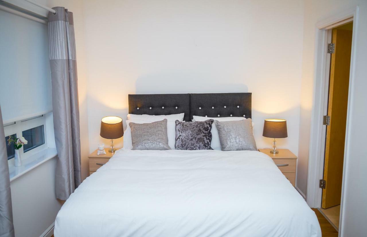 Luxuriant Apartments Northampton Ngoại thất bức ảnh