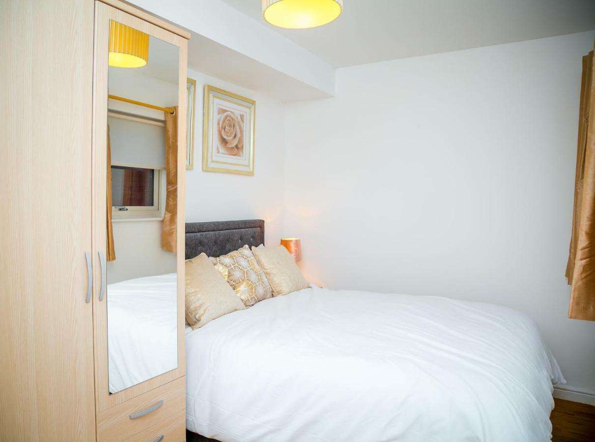 Luxuriant Apartments Northampton Ngoại thất bức ảnh